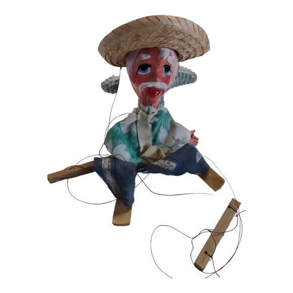 Vintage Old Mexican Man Handcrafted Marionette Puppet Toy Collectible - Picture 10 of 11